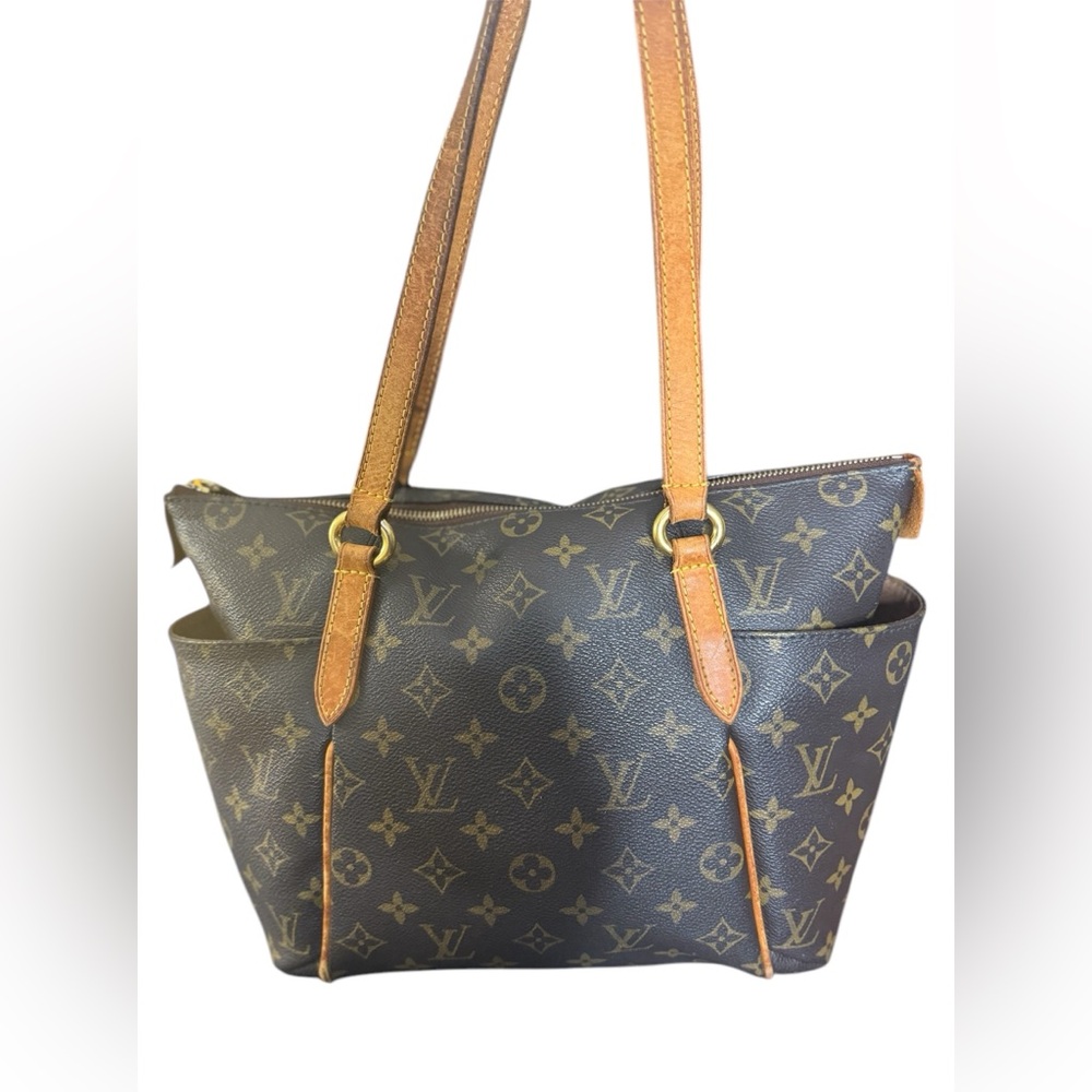 Louis Vuitton Monogram Totally PM
